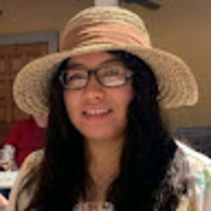 Meet your Posher, Evelyn